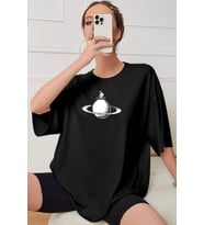 Unisex Astronaut Rides Baskılı T-shirt (Siyah)