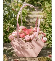 Bienvenue Flower World - Papatya Kokulu Çiçek Buketi Soya Mum