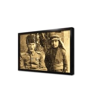 Atatürk Köylü Çocukla Çerçeveli Mdf Tablo