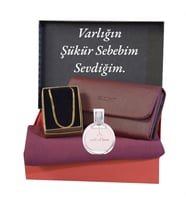 Kadın Hediye Bordo Şal-Carlino Cüzdan-Çelik Kolye-Avon Parfüm