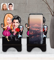 BK Gift Kişiye Özel Sevgililer Karikatürlü Ahşap Biblo Telefon Standı-9