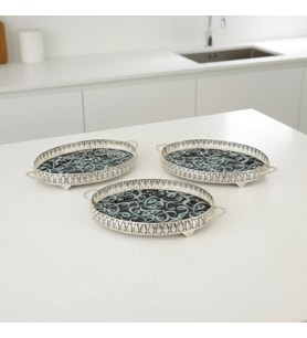 3 Adet Gümüş Renk Vav Desen Metal Çerçeveli Cam Nişan-Servis Tepsi Seti – 28×19 cm