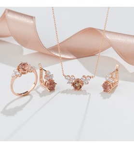 925 Ayar  Rose Kaplama Zultanit Taşlı  Prenses Model Gümüş Üçlü Set
