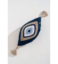 Özel Tasarım El Yapımı Göz Kırlent - Anlamlı Yeni Ev ve Doğum Günü Hediyesi - Denim Kot Nazar Yastığı (25x40 cm)