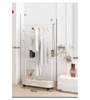 Metal Beyaz Konfeksiyon Askısı Metal Elbise Askılığı Oval Sepetli askılık Tekerlekli 1046 -CN