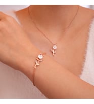 925 Ayar Rose Kaplama Manolya Çiçekli Yaprak Model Gümüş Set