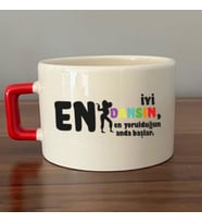 En İyi Dansın Baskılı Kadınlar Günü Kırmızı Kulplu C Fincan