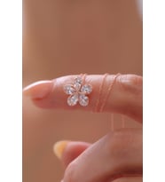 Gümüş Plumeria Çiçeği Kolye  925 Ayar Gümüş Kolye (Kahverengi)