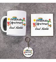 Anaokulu Öğretmenine Özel Kupa Bardak Altlık ve Anahtarlık Hediye Seti (Model 1)