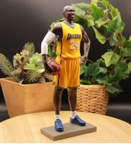 KOBE BRYANT Lakers 24 Numara Efsane Mega Boy Basketbolcu Biblosu- Sarı Forma