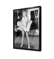 Uçuşan Beyaz Elbiseli Marilyn Monroe Çerçeveli Mdf Tablo