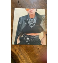 TAKILI ENTEL KIZ ARMA DİKİŞ APLİKE 23X19 CM