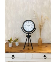 Siyah Metal Mini Tripod Masa Saati 45×26 Cm