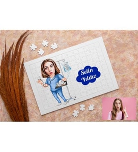 Karikatürlü Kadın Hemşire Kişiye Özel Puzzle