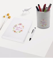 BK Gift Kişiye Özel Çiçek Tasarımlı Beyaz Defter Kalem ve Kalemlik Hediye Seti - Model 4