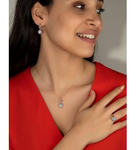 Elmas Montürü Gümüş Gül Modeli Takı Seti (Rose)
