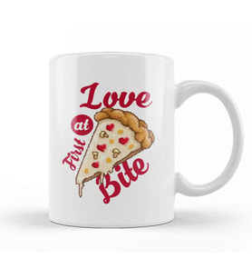 Love At First Bite Pizza Slice Pixel Art Kupa Bardak Porselen