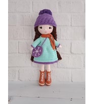Mint Elbiseli Nilda Bebek Amigurumi Organik Oyuncak