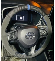 DİKİŞLİ DİREKSİYON KILIFI KARBON NUBUK DERİ MAVİ YÜZÜK MAVİ DİKİŞ TOYOTA COROLLA YENİLER