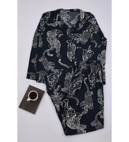 Tarz Rahat Büyük Beden Uzun Kollu Geniş Paça Hayvan Desenli Dokuma Pijama Takımı