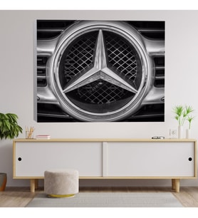 Yakın Çekim Mercedes Logo Temalı Kanvas Tablo