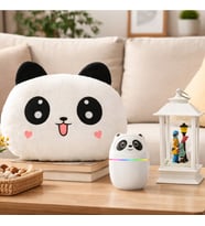 Panda Temalı Hediye Seti – Peluş Panda Yastık + Buhar Makinesi Nemlendirici + Fenerli Sevgili Figürlü Kar Küresi  Dekoratif Hediye Seti