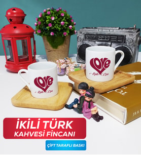 İkili Love Tasarımlı Sevgililer Günü Hediyesi Türk Kahvesi Fincanı Ahşap Altlıklı