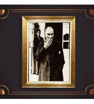 Altın Varaklı Çerçeveli Paspartulu Atatürk Tablo DC0582 (Gold)
