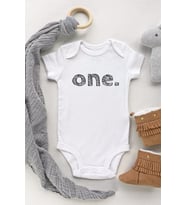 1 Yaş One Black Kısa Kol Çıtçıtlı Bebek Body
