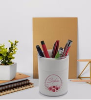 BK Gift Kişiye Özel Çiçek Tasarımlı Beyaz Akrilik Kalemlik - Model 1