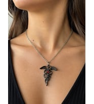 Kanatlı Figür Detaylı Metal Kolye – Siyah Ton Zincirli Unisex Kolye