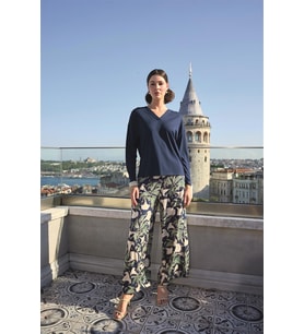 Monamise Kadın Yaprak Desenli Uzun Kollu V Yaka Pijama Takımı 24141 