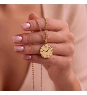 Kişiye Özel 925 Ayar Gümüş Zarif Saat Model Kolye (Gold)