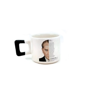 Atatürk Baskılı Gençliğe Hitabe Siyah Kulplu Kare Kupa