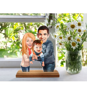 BK Gift Kişiye Özel Aile Karikatürlü Ahşap Standlı Pleksi Biblo-11 , Aileye Hediye , Arkadaşa Hediye
