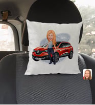 BK Gift Kişiye Özel Plakalı Kadın Renault Kadjar Karikatürlü Kare Araç Koltuk Yastığı-1