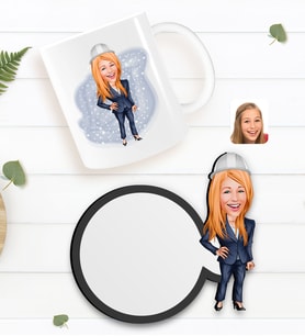 BK Gift Kişiye Özel Kadın Mühendis Karikatürlü Beyaz Kupa ve Ahşap Bardak Altlığı Hediye Seti