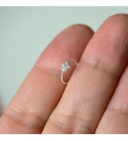 Heppii 925 Ayar Gümüş Halka Taşlı Çiçek Hızma Burun Piercing 9 mm