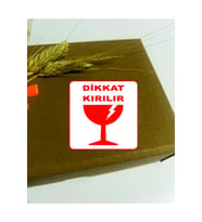 Dikkat Kırılır uyarı etiketi Kare 6x6 cm 100 Adet