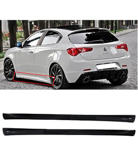 Alfa Romeo Guilietta Yan Marşpiyel Seti Mat Siyah Plastik 2 Adet 2010+