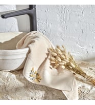Lexroo Comfort Touch Nakışlı%100 Pamuk Havlu Bej 30x50 Cm