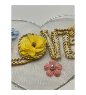 17x20 CM  yazılı tül üzerine inci ve gül aplike