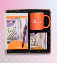 Kişiye Özel Kupa, Tasarımlı Defter, Tükenmez Kalem, Bardak Altı Hediye Seti (Model 1)