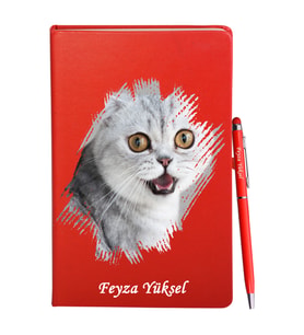 Kişiye Özel Kedi Tasarımlı Kırmızı Defter Kalem Hediye Seti