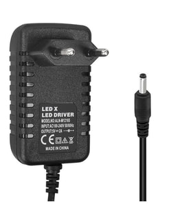 Powermaster PM-31667 5 Volt - 2 Amper 3.5*1.35 Mm Uçlu Plastik Kasa Priz Tipi Adaptör (Android Box İçin)