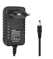 Powermaster PM-31667 5 Volt - 2 Amper 3.5*1.35 Mm Uçlu Plastik Kasa Priz Tipi Adaptör (Android Box İçin)