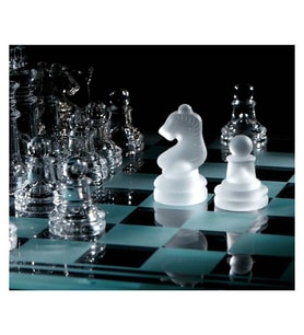 Glass Chess Cam Satranç Takımı (25 cm x 25 cm)