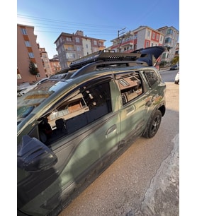 Mercedes C Serisi W204 Kasa Cam Rüzgarlığı Gold Çift Sıra Kromlu 2008-2014 Arası 4-Lü