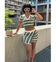 Kadın Kısa Kollu Polo Yaka Crop Asimetrik Mini Triko Etek Ikili Takım