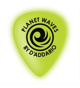 Planet Waves 1CCG4-10 Selüloit Pena Glow Medium (10'lu Paket)  Karanlıkta Parlar - Dengeli - Eğlenceli